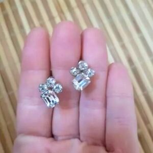 Vintage Vargas Silver Screw Back Crystal Rhinestone Earrings